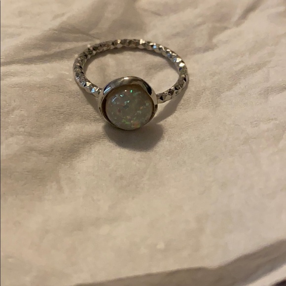 Ten Silver Rings - Picture 5 of 11